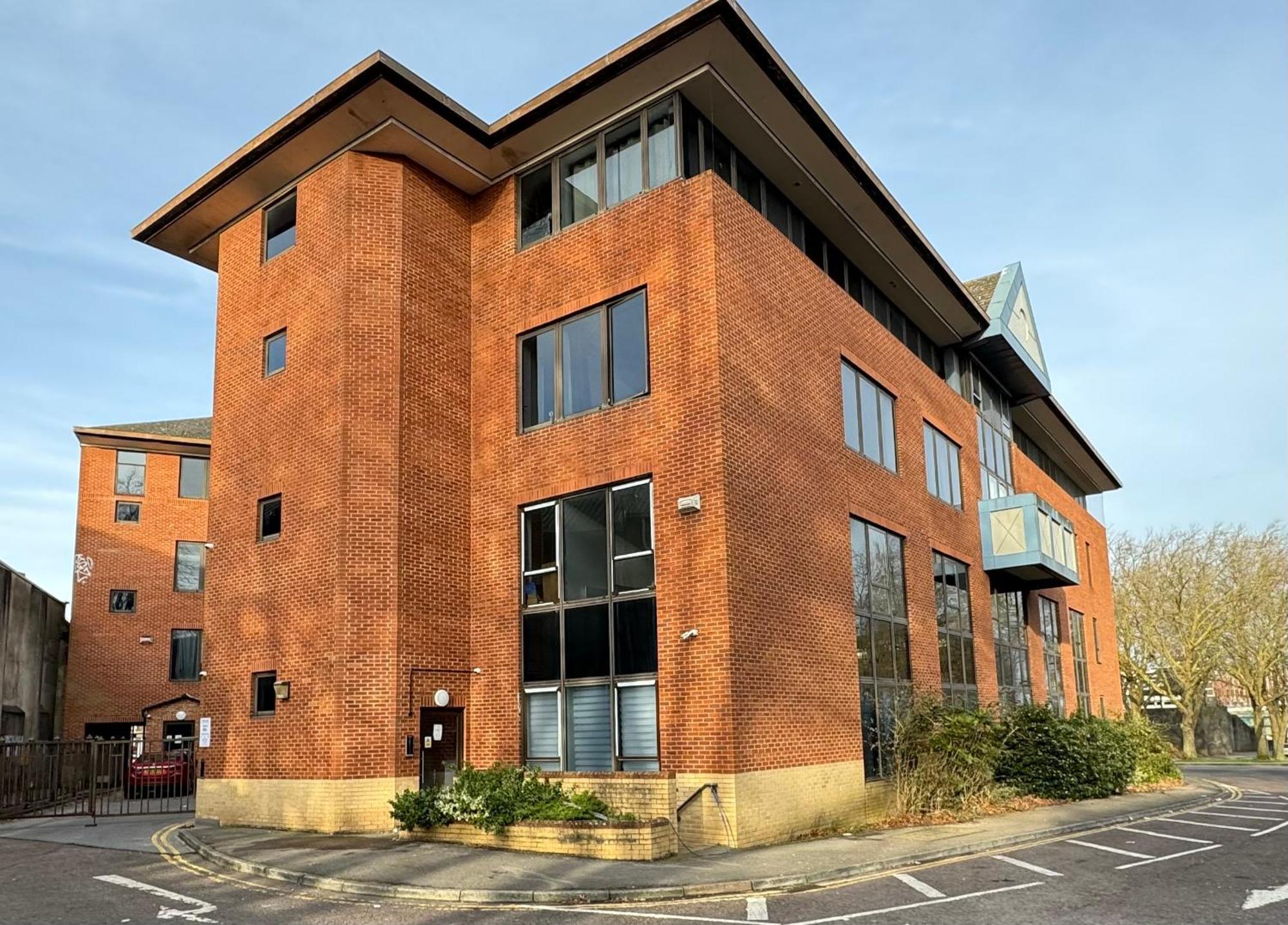 Modern One-Bedroom Apartment Swindon Exterior foto