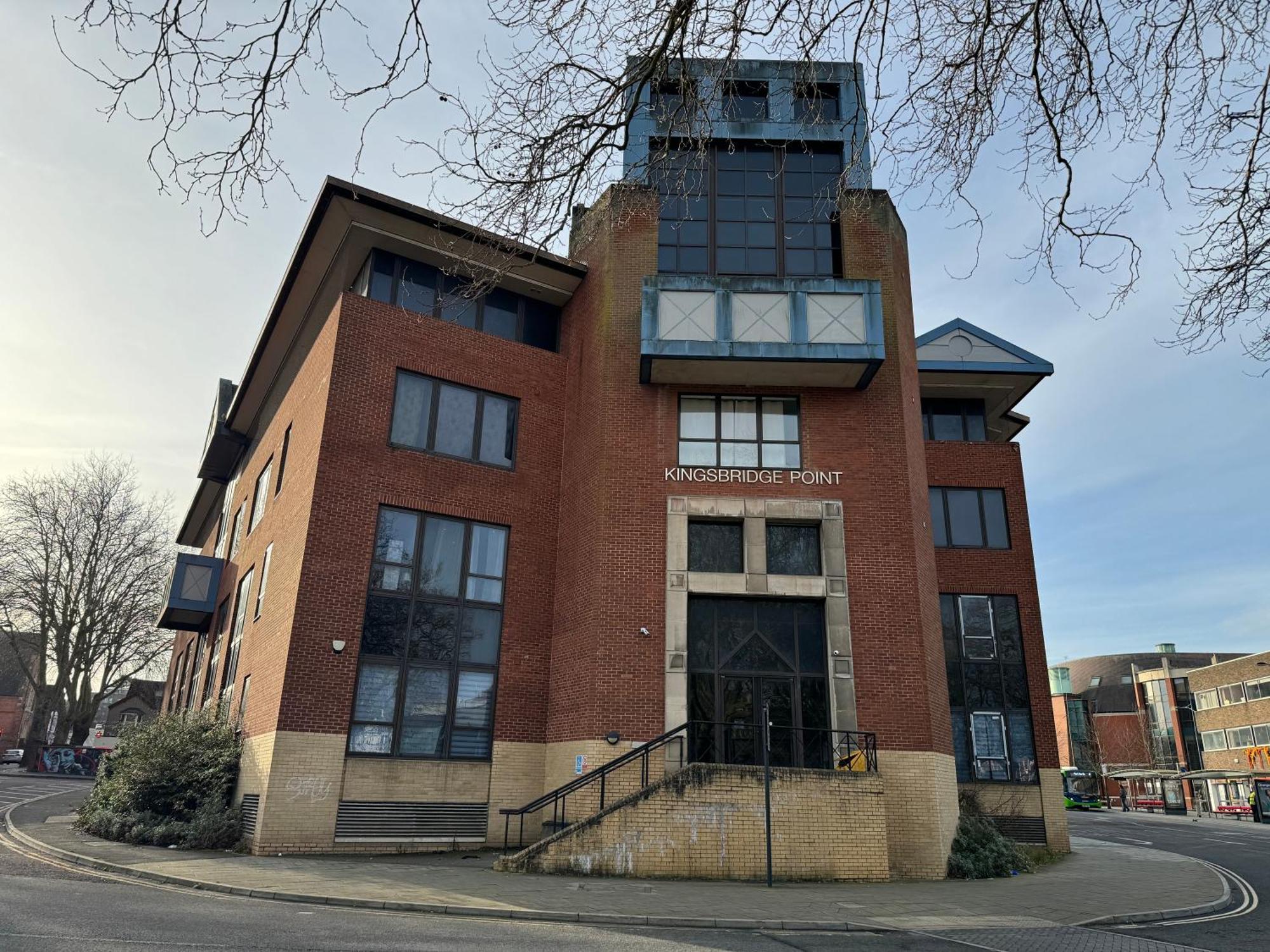 Modern One-Bedroom Apartment Swindon Exterior foto